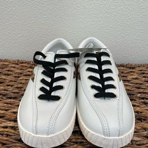 Brand New Tretorn Leather Nylite